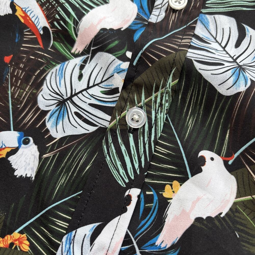 Tunevuse Tropical Bird Print Button Down Shirt Mens Size Medium Black Floral - Picture 8 of 12